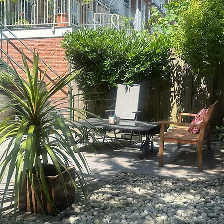 West 3* أمستردام