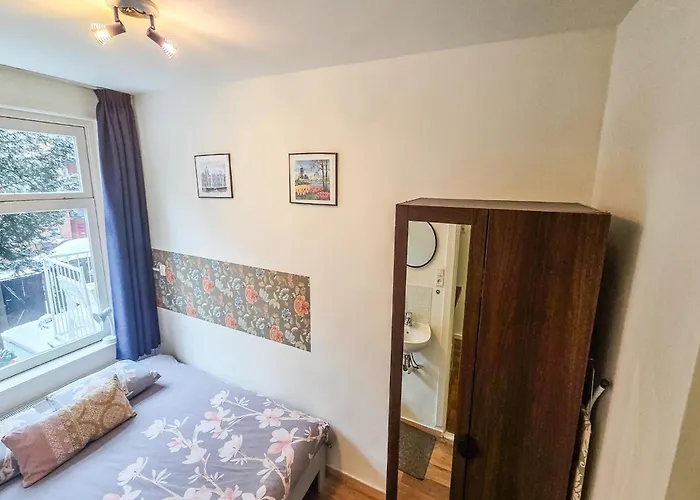 West Амстердам